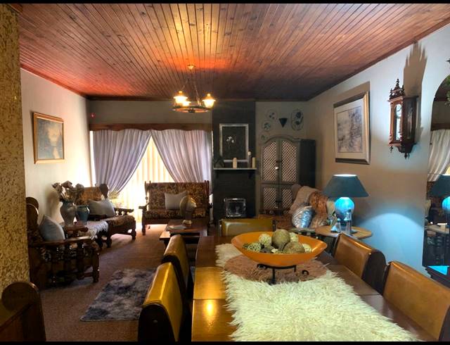 3 BEDROOM HOUSE FOR SALE IN VANDERBIJLPARK SE 6